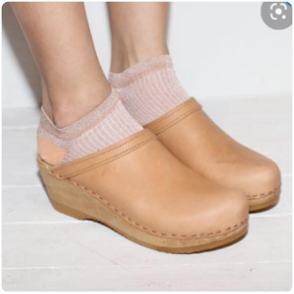 No. 6 Shoes - No.6.  New school clog